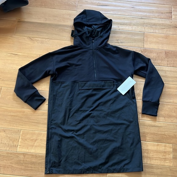 Athleta Radiant Hybrid Dress/Tunic - Picture 4 of 10